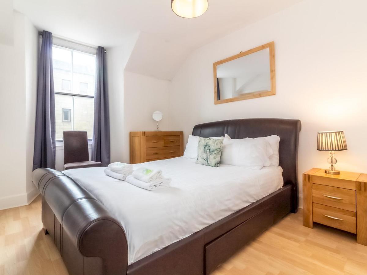 Apartament Bright And Cosy Flat At The Heart Of The Old Town Edynburg Zewnętrze zdjęcie